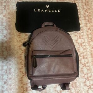 Leanelle (medium) backpack